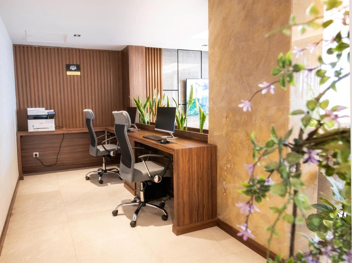 Golden Rose Hotel Jizan Ngoại thất bức ảnh
