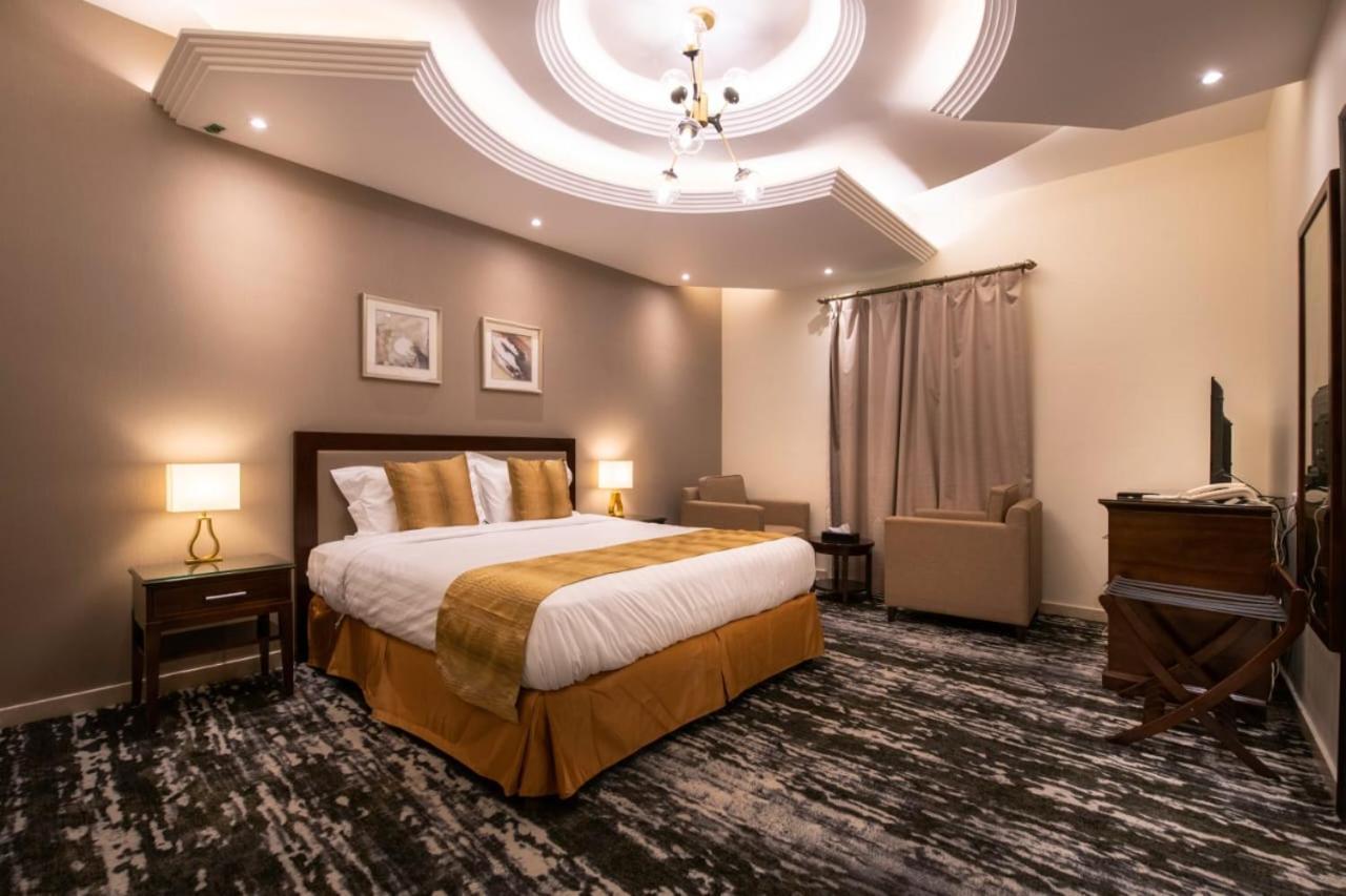 Golden Rose Hotel Jizan Ngoại thất bức ảnh